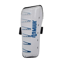 Cargar imagen en el visor de la galería, CANILLERA DE FUTBOL MUUK PRO XXIII