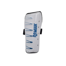 Cargar imagen en el visor de la galería, CANILLERA DE FUTBOL MUUK Pro Xxiii