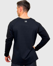 Cargar imagen en el visor de la galería, POLERA CLASICA RAGLAN MANGA LARGA NEGRA