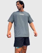Cargar imagen en el visor de la galería, POLERA OVER SIZE PROFE JOAKO GRIS