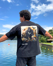 Cargar imagen en el visor de la galería, POLERA OVER SIZE PROFE JOAKO NEGRA