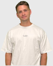 Cargar imagen en el visor de la galería, POLERA OVER SIZE CLASICA BLANCA