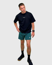 Cargar imagen en el visor de la galería, POLERA OVER SIZE CLASICA NEGRA