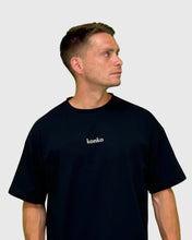 Cargar imagen en el visor de la galería, POLERA OVER SIZE CLASICA NEGRA