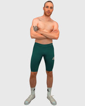 Cargar imagen en el visor de la galería, ECO CALZA CORTA COMPRESION VERDE