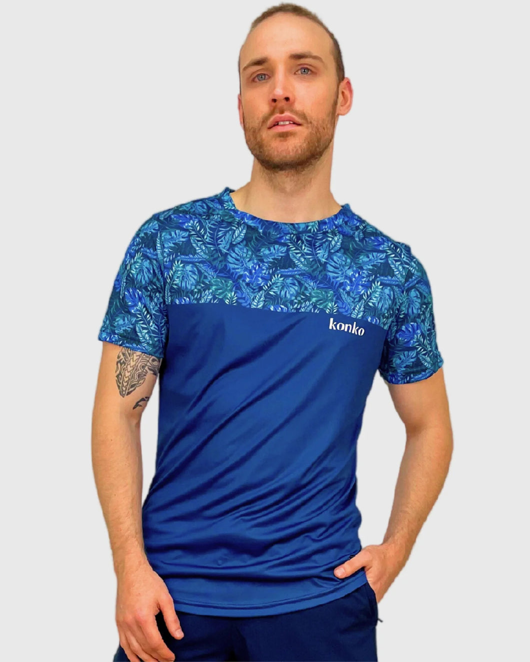 POLERA DRY BLUE MONSTERA